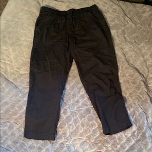 Women’s GAP Black Casual Pants size medium